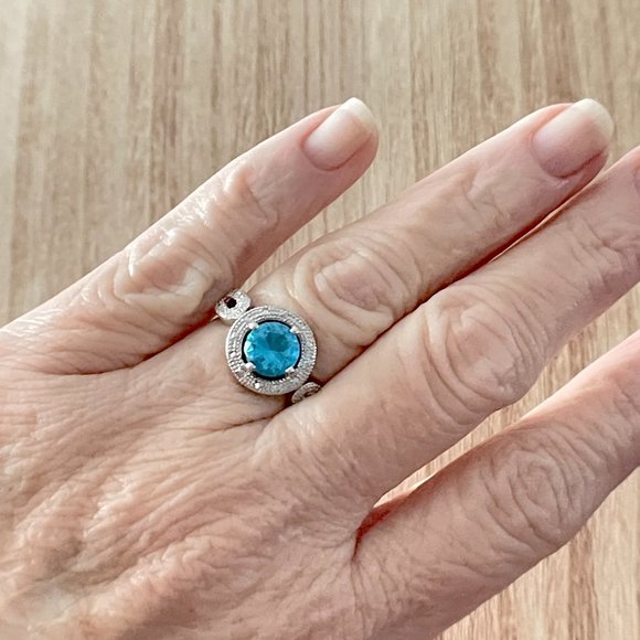 Round Aquamarine Halo Ring w/ Looping Split Shank - 925 Sterling Silver - Picture 4 of 5